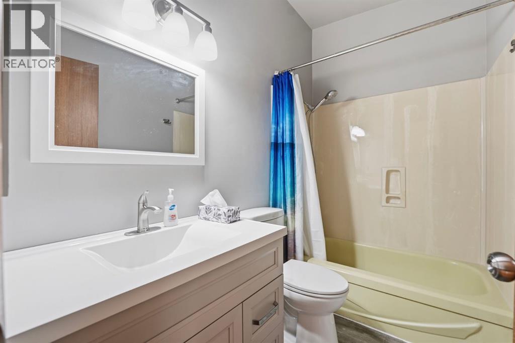 808 68 Avenue Nw, Calgary, Alberta  T2K 0N1 - Photo 18 - A2290453