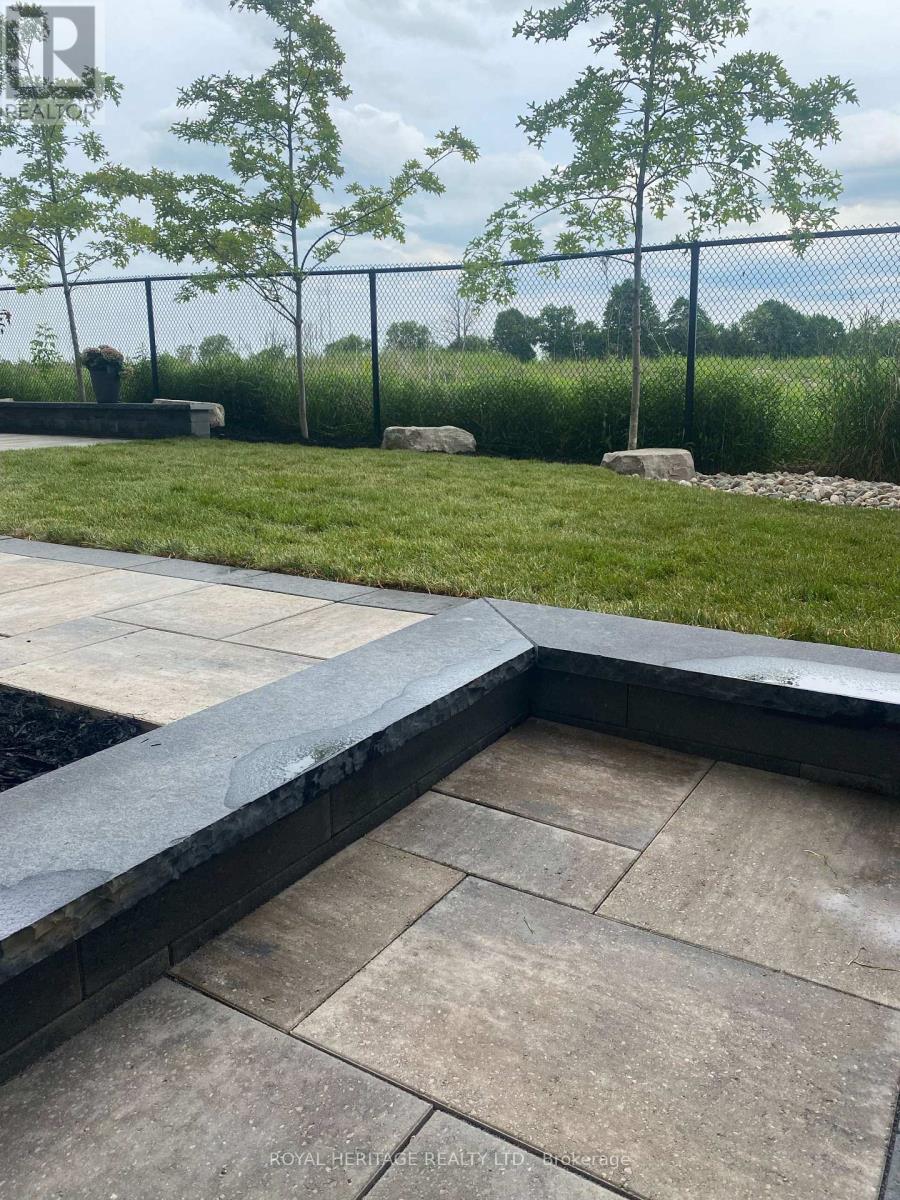 30 Leaden Hall Drive, East Gwillimbury, Ontario  L9N 0R5 - Photo 46 - N12860254