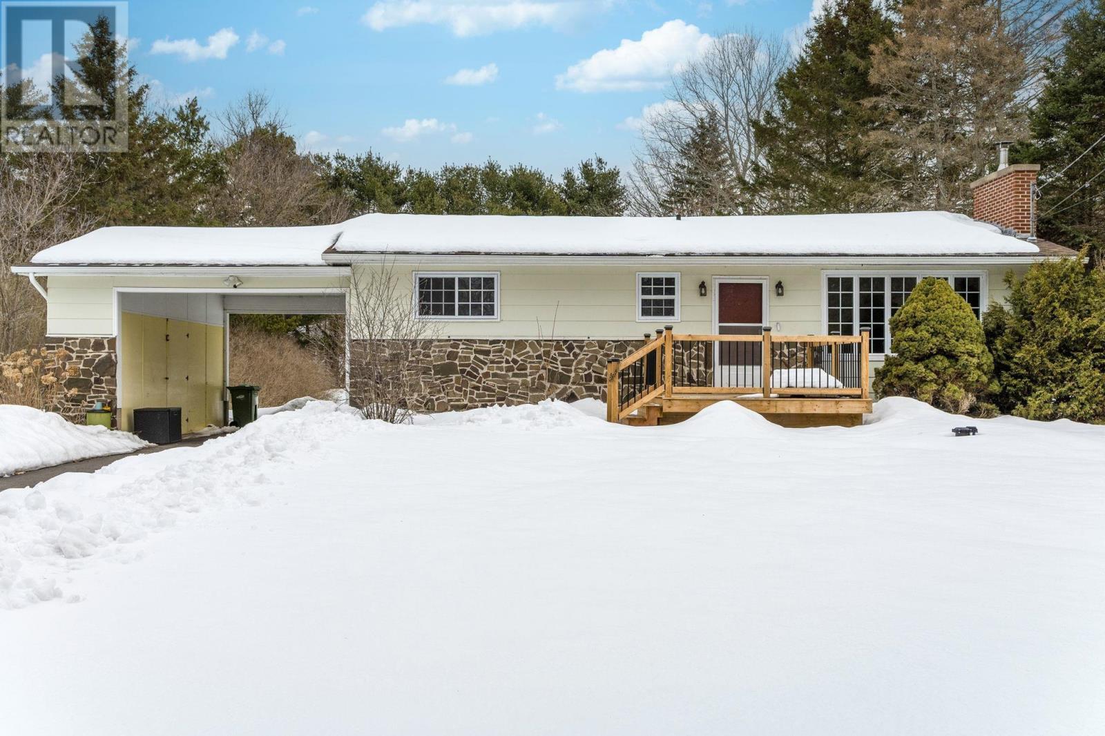 18 Cook Avenue, Wilmot, Nova Scotia