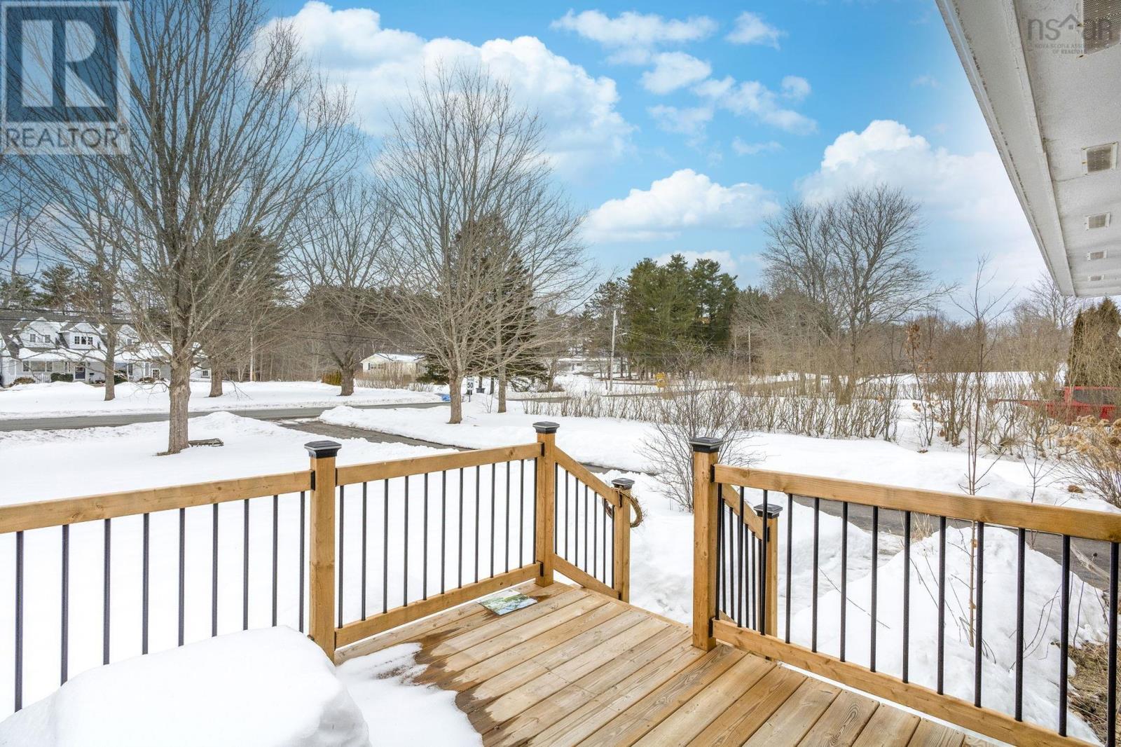 18 Cook Avenue, Wilmot, Nova Scotia  B0P 1W0 - Photo 3 - 202604051