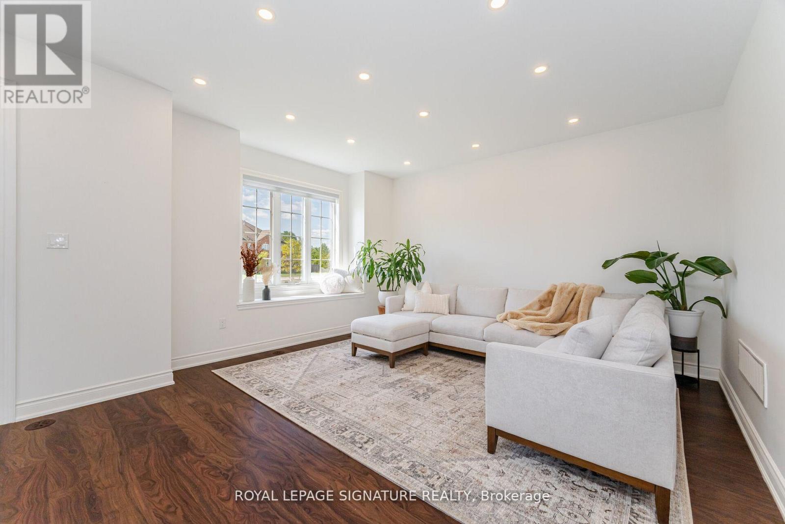 99 Burke Street, Hamilton, Ontario  L8B 0T8 - Photo 6 - X12860680