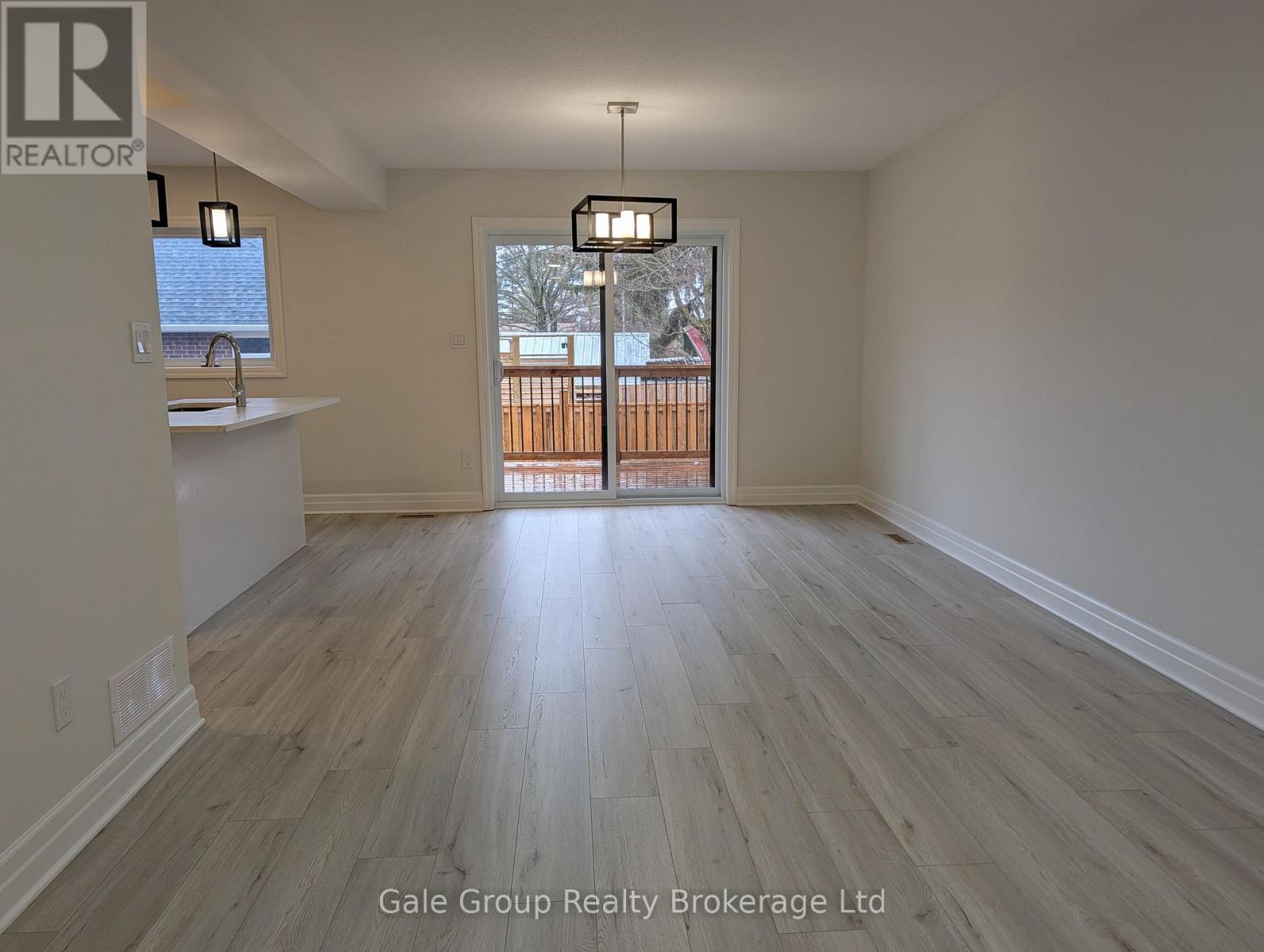 4 - 261 Pittock Park Road, Woodstock, Ontario  N4S 7W2 - Photo 4 - X12860804