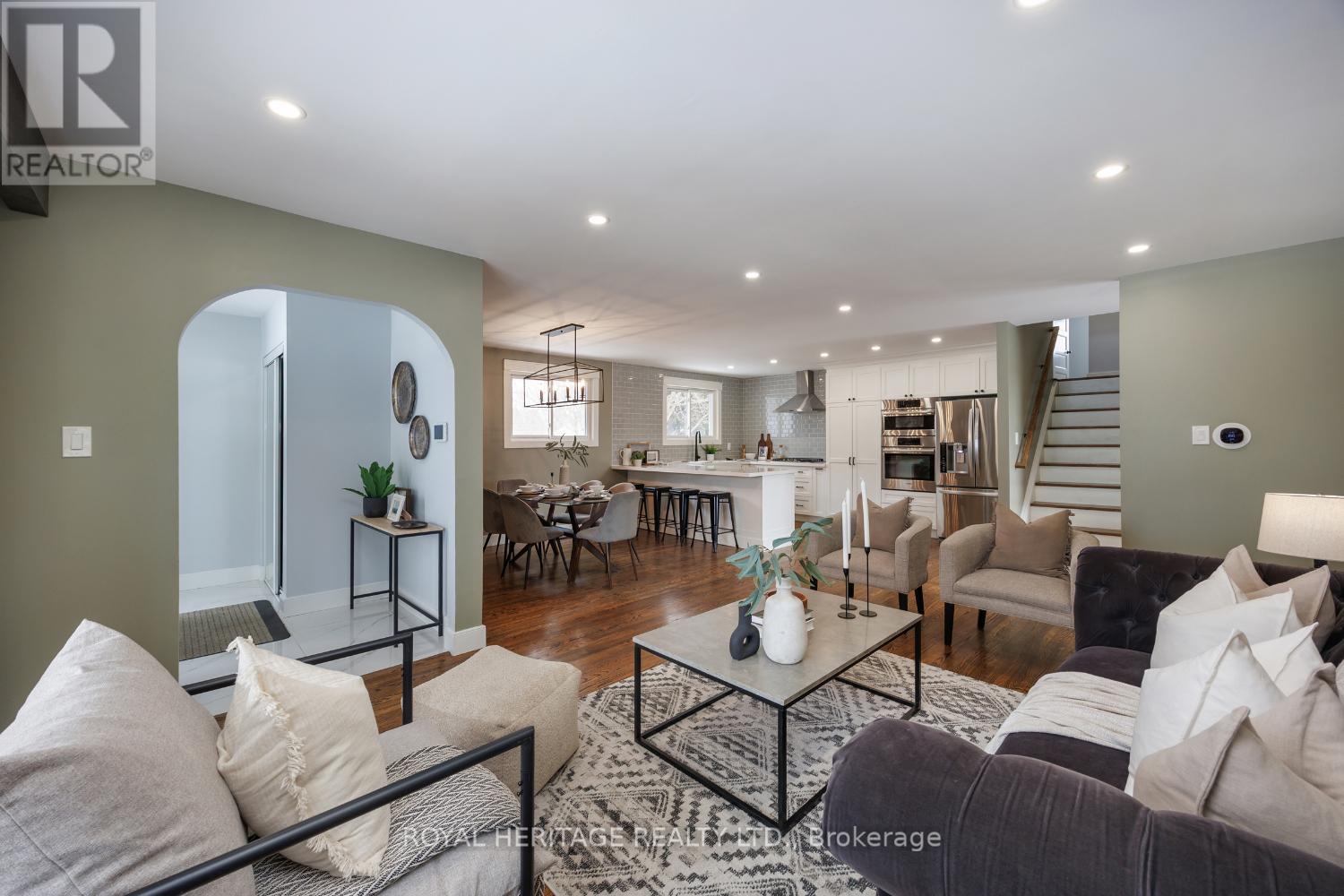 270 Arden Drive, Oshawa, Ontario  L1G 1X5 - Photo 5 - E12860774