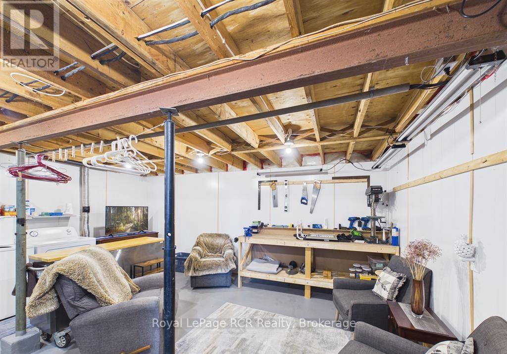 638 Hunter Street, Kincardine, Ontario  N2Z 1R6 - Photo 12 - X12860802