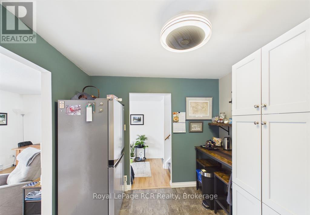 638 Hunter Street, Kincardine, Ontario  N2Z 1R6 - Photo 4 - X12860802