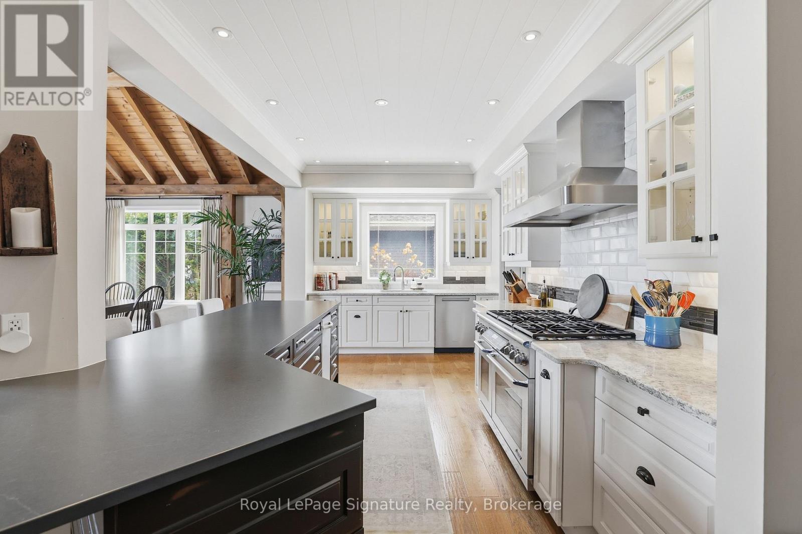 149 East Ridge Drive, Blue Mountains, Ontario  N0H 2P0 - Photo 13 - X12860838