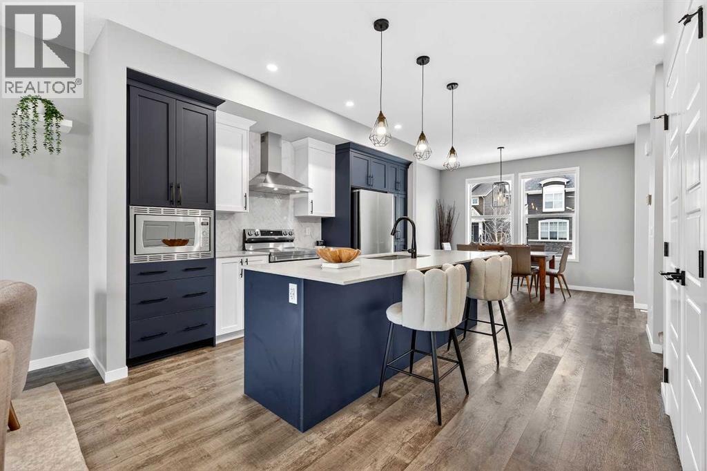 94 Wolf Gate Nw, Okotoks, Alberta  T1S 5T9 - Photo 9 - A2290958