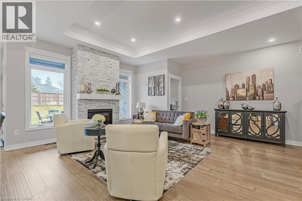 192 Oak Street, Simcoe, Ontario  N3Y 0B5 - Photo 8 - 40810567