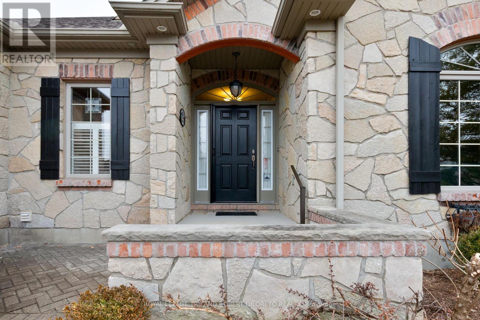 979 Apricot Place, London South, Ontario  N6K 5A5 - Photo 11 - X12860778