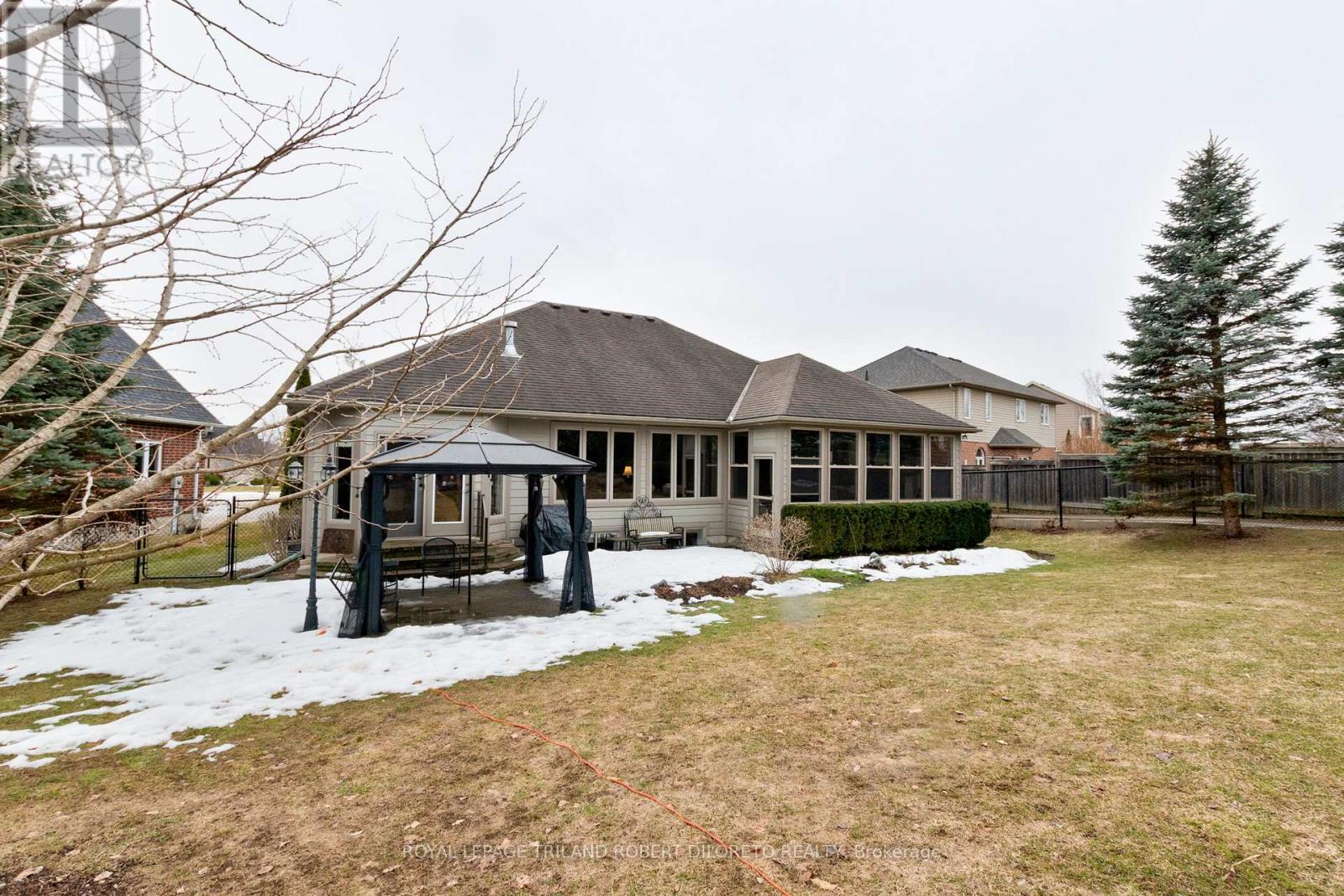 979 Apricot Place, London South, Ontario  N6K 5A5 - Photo 5 - X12860778
