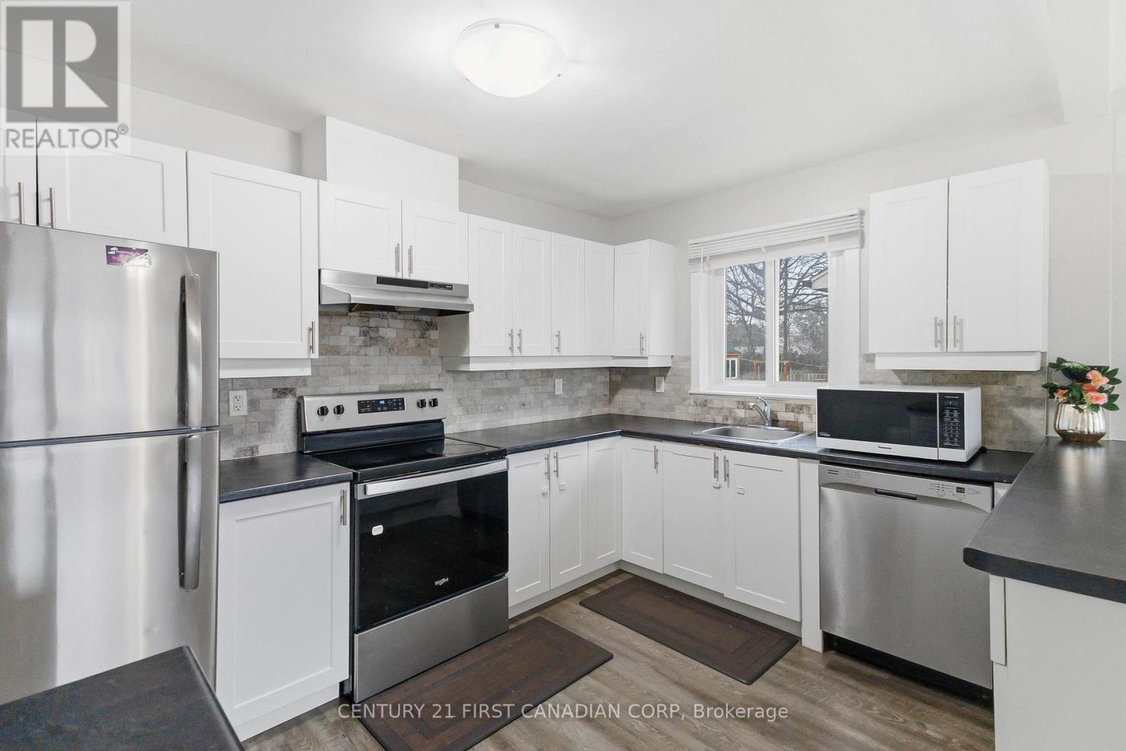 317 Manitoba Street, London East, Ontario  N5W 4W2 - Photo 11 - X12860810