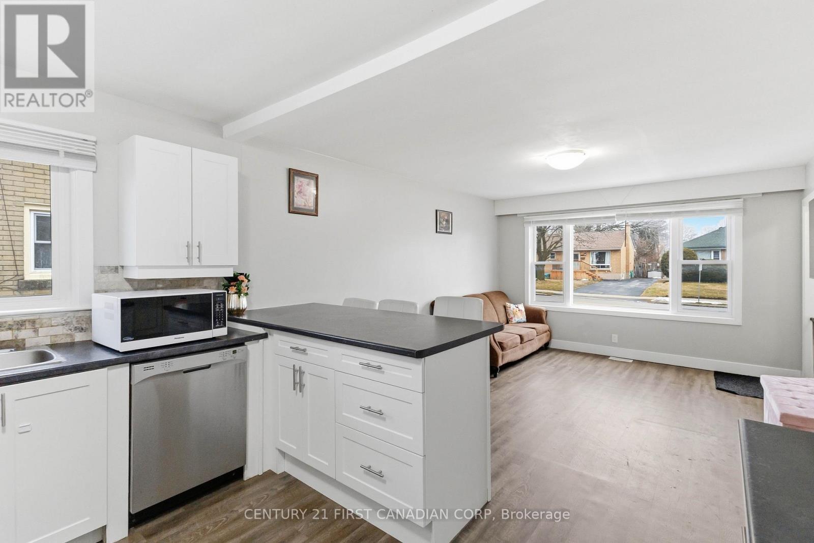 317 Manitoba Street, London East, Ontario  N5W 4W2 - Photo 12 - X12860810