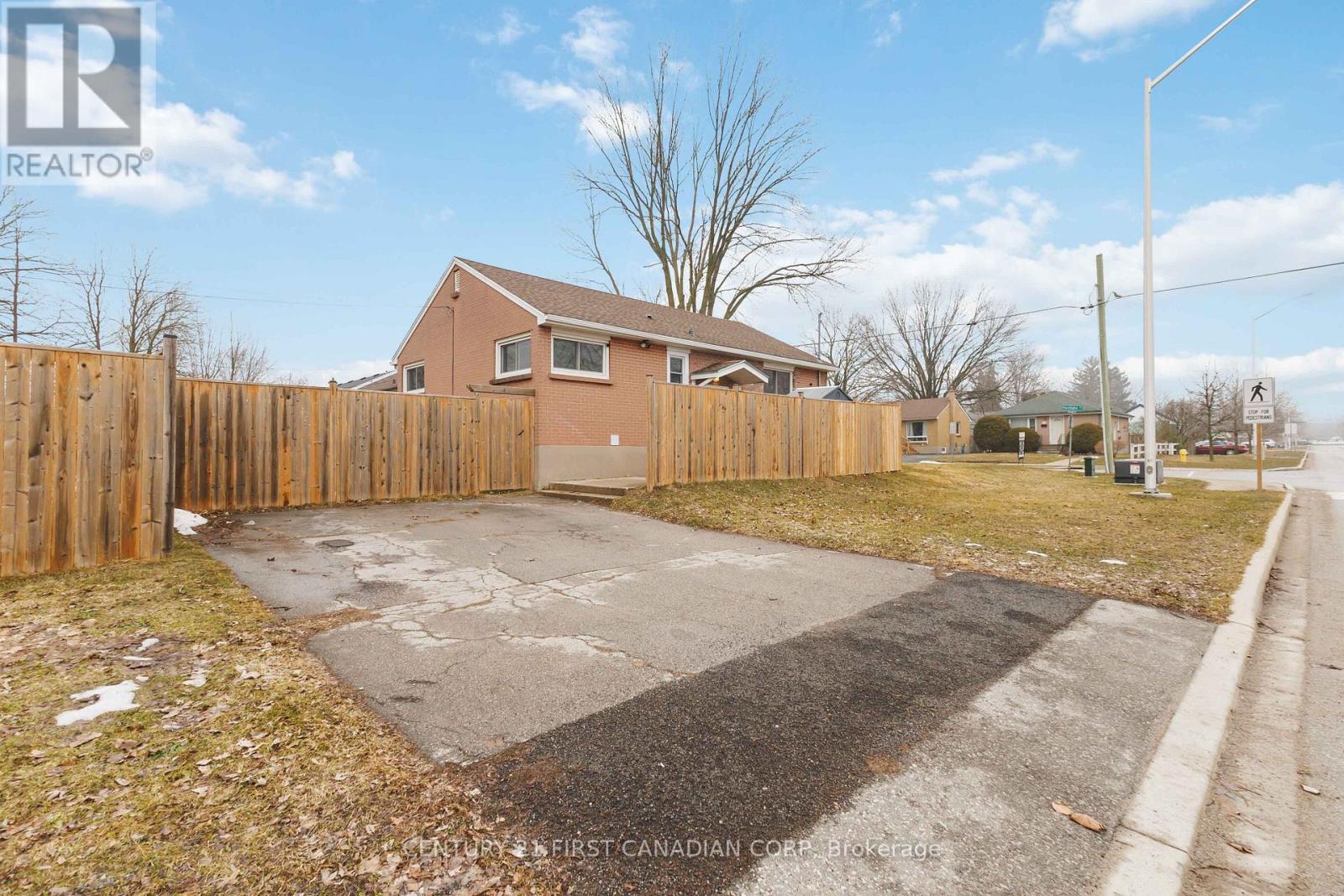 317 Manitoba Street, London East, Ontario  N5W 4W2 - Photo 26 - X12860810