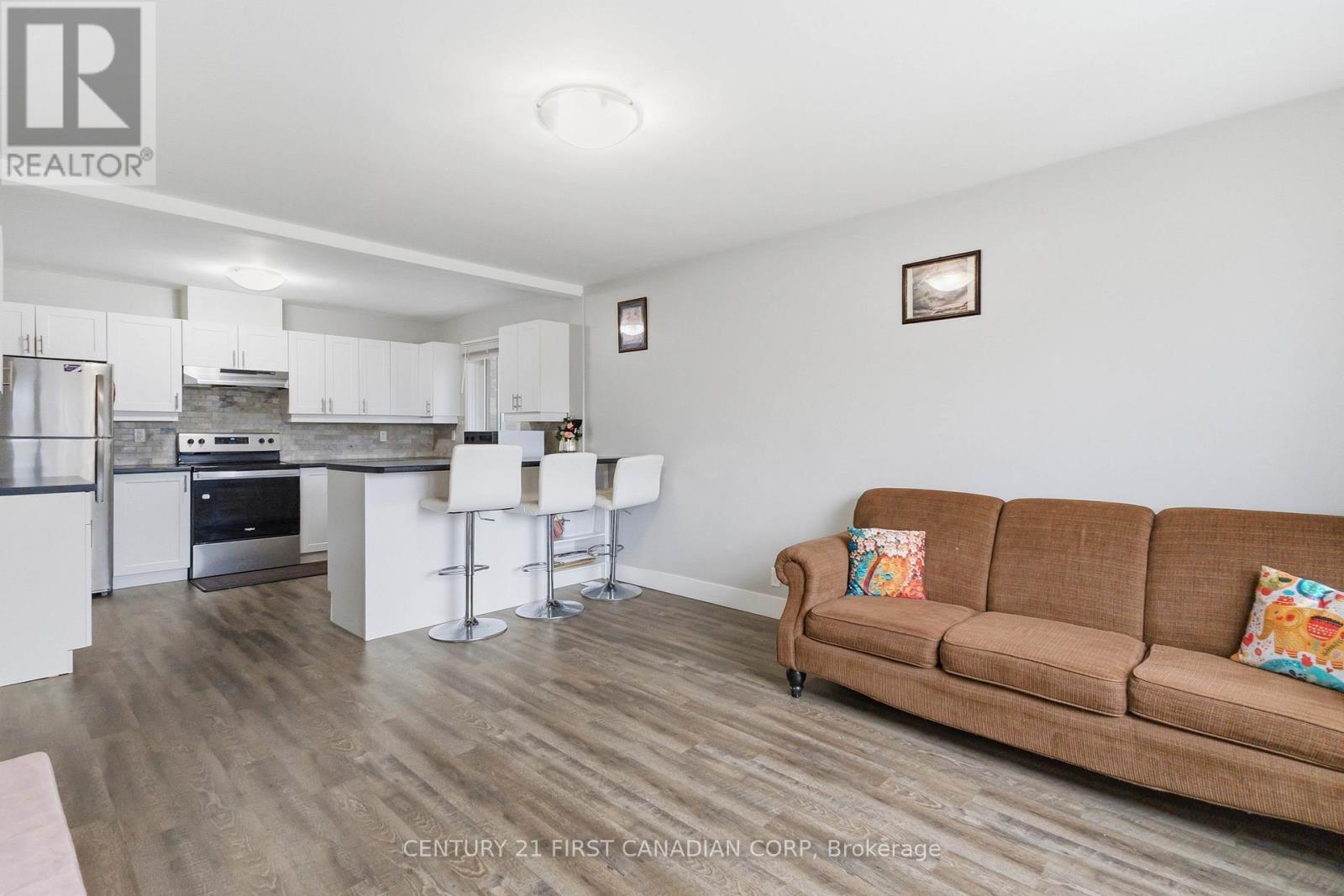 317 Manitoba Street, London East, Ontario  N5W 4W2 - Photo 8 - X12860810