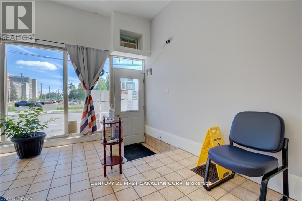 1062 - 1066 Dundas Street E, London East, Ontario  N5W 3A6 - Photo 13 - X12860830