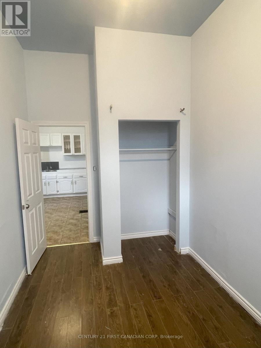 1062 - 1066 Dundas Street E, London East, Ontario  N5W 3A6 - Photo 32 - X12860830