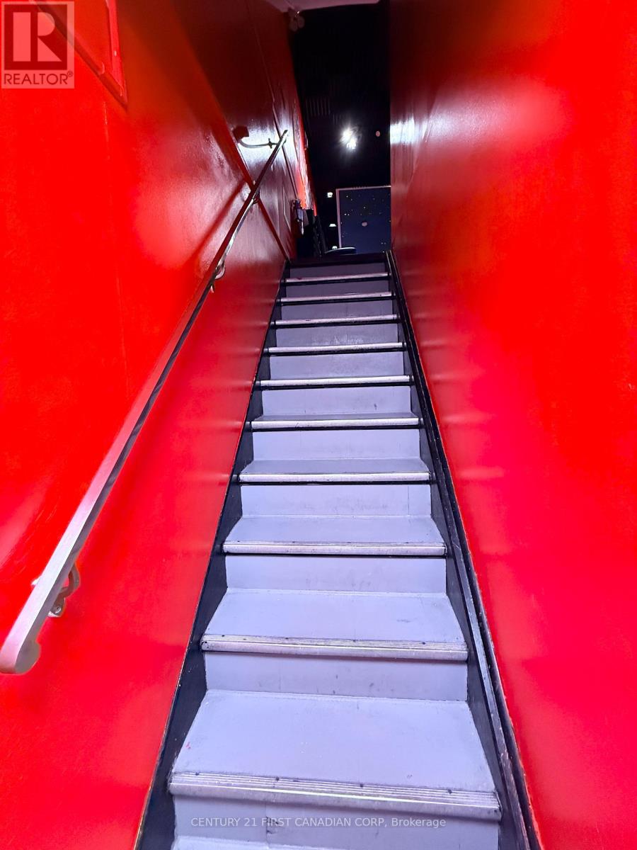 244 Dundas Street, London East, Ontario  N6A 1H3 - Photo 31 - X12860880