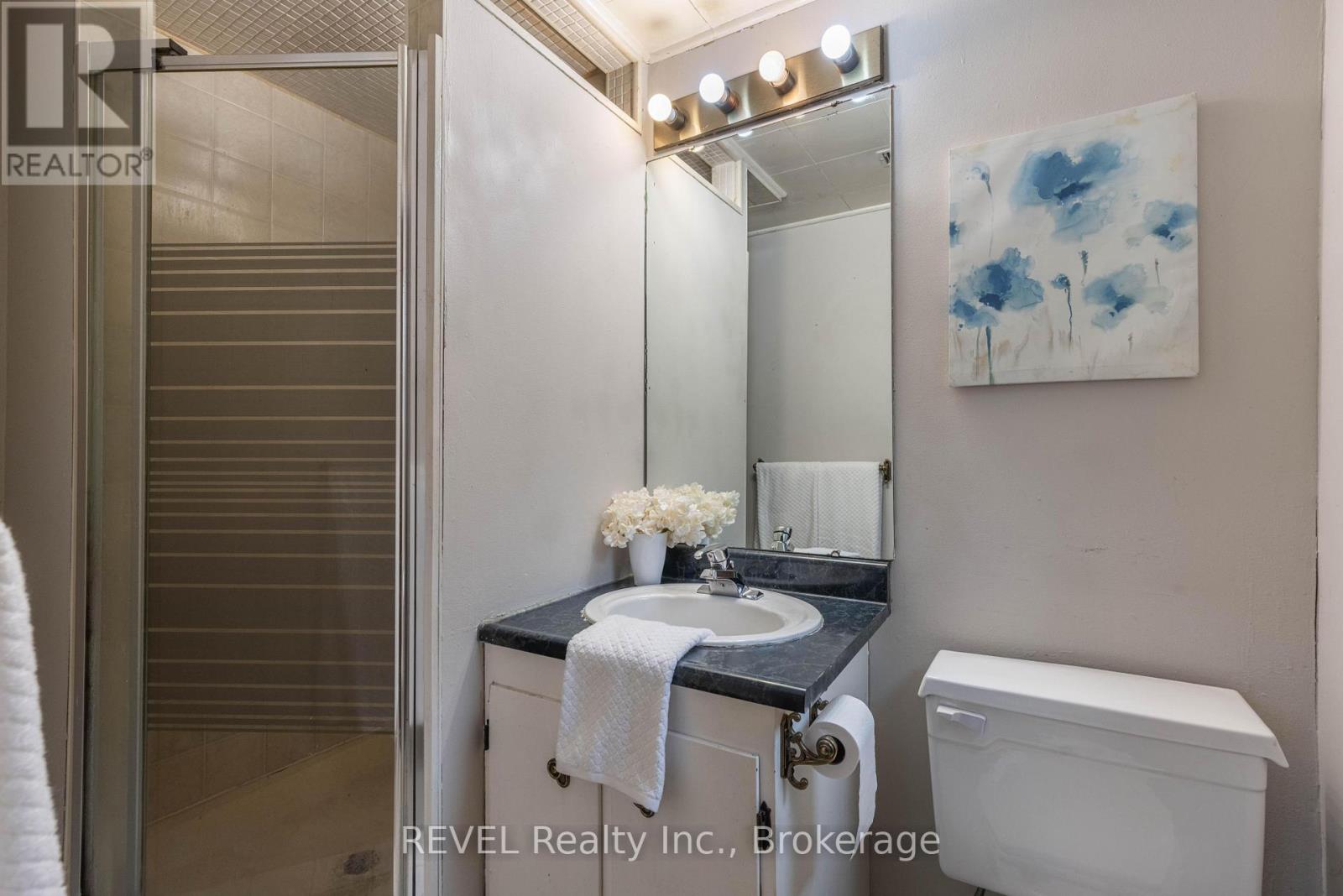 61 Woodrow Street, St. Catharines (Secord Woods), Ontario  L2P 2A4 - Photo 24 - X12860176