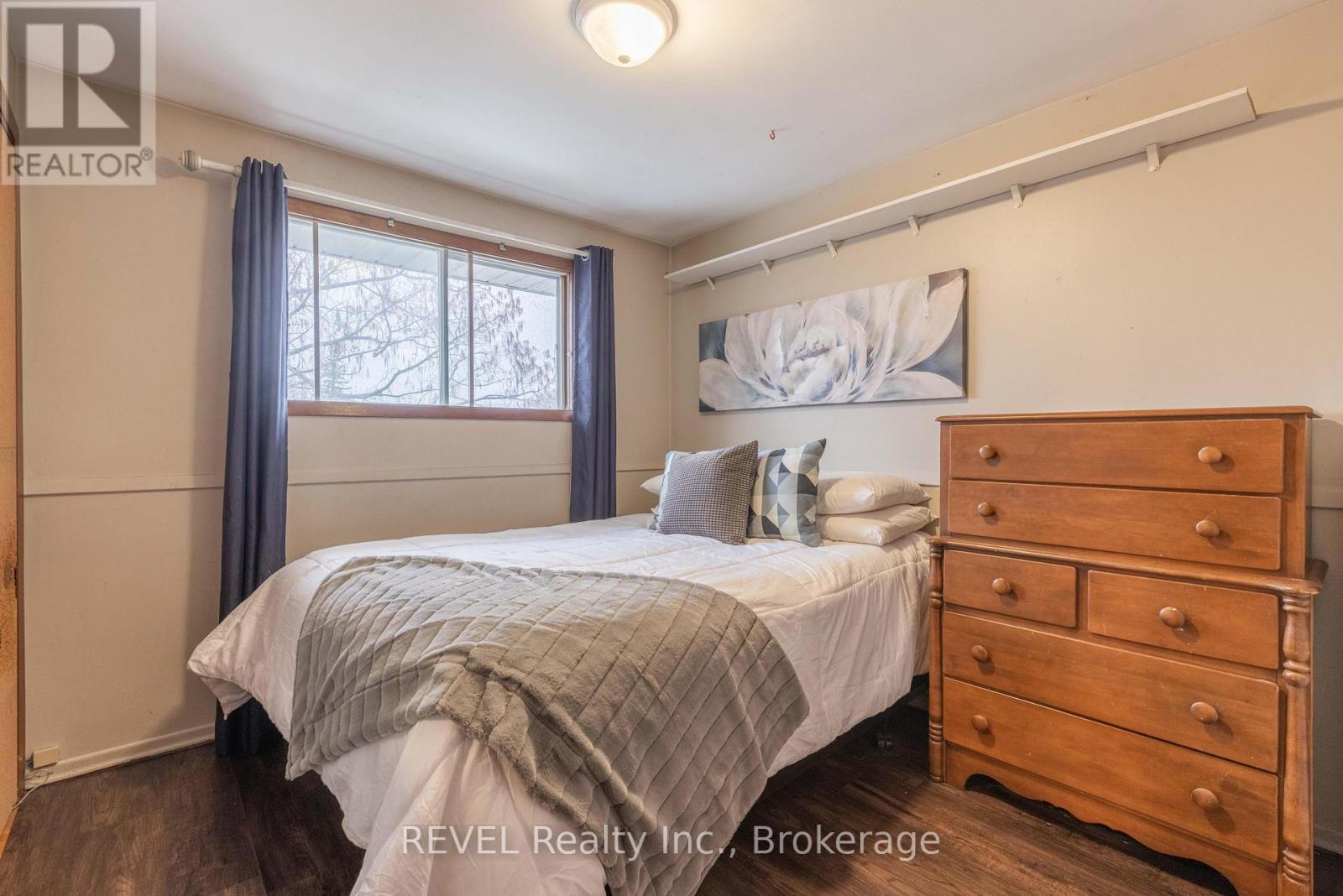 61 Woodrow Street, St. Catharines (Secord Woods), Ontario  L2P 2A4 - Photo 17 - X12860176