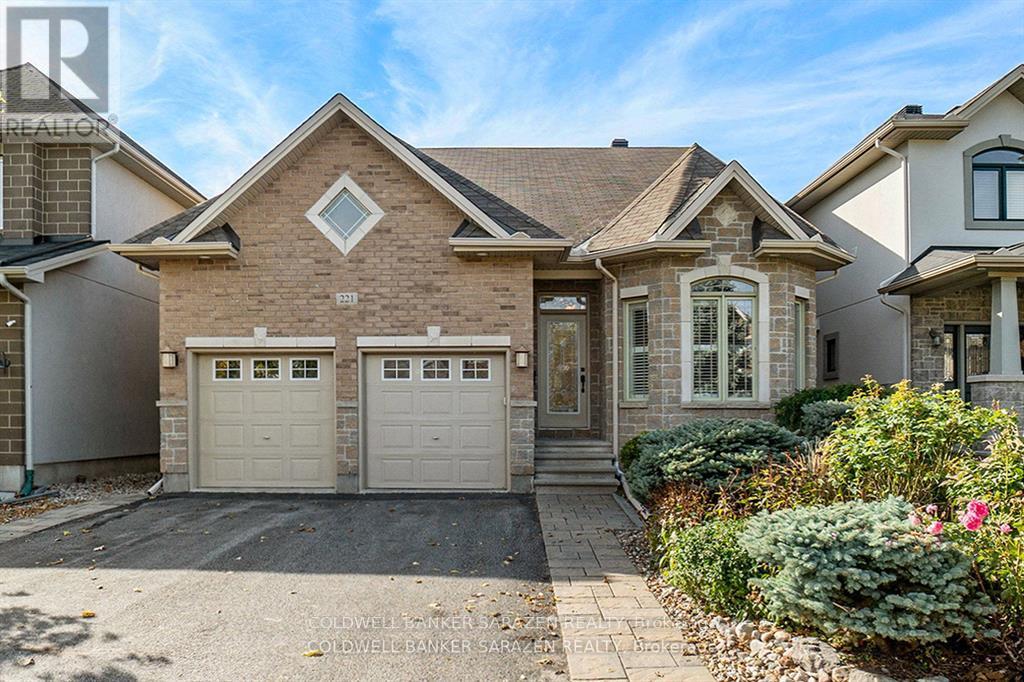221 MADHU CRESCENT, ottawa, Ontario