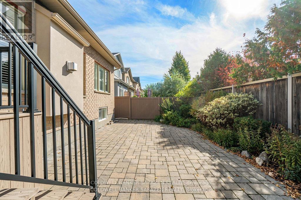 221 Madhu Crescent, Ottawa, Ontario  K2C 4J2 - Photo 38 - X12860930