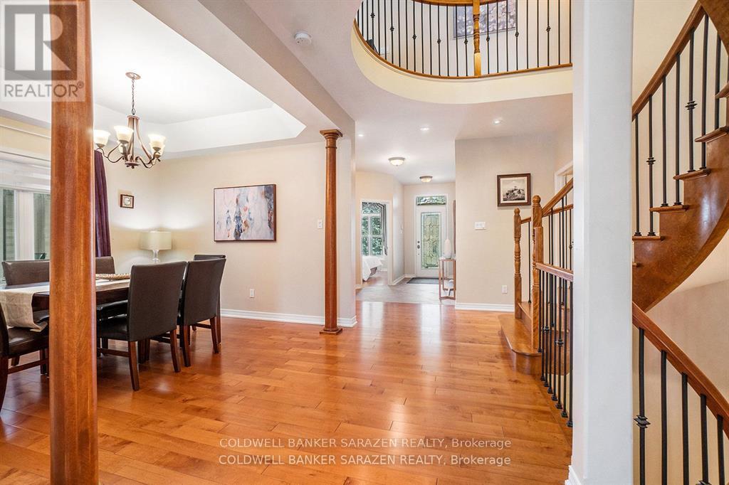 221 Madhu Crescent, Ottawa, Ontario  K2C 4J2 - Photo 5 - X12860930