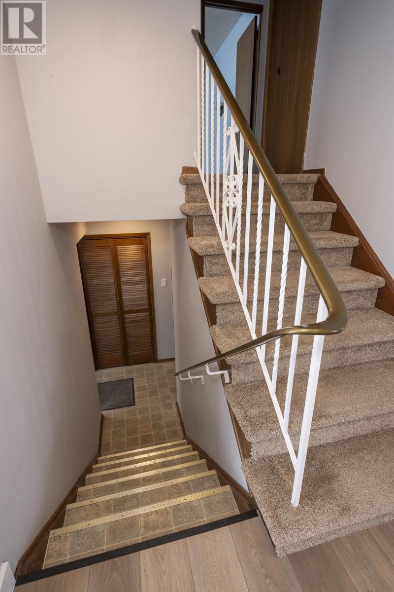 619 Thornloe Dr, Thunder Bay, Ontario  P7C 5L1 - Photo 18 - TB2600314