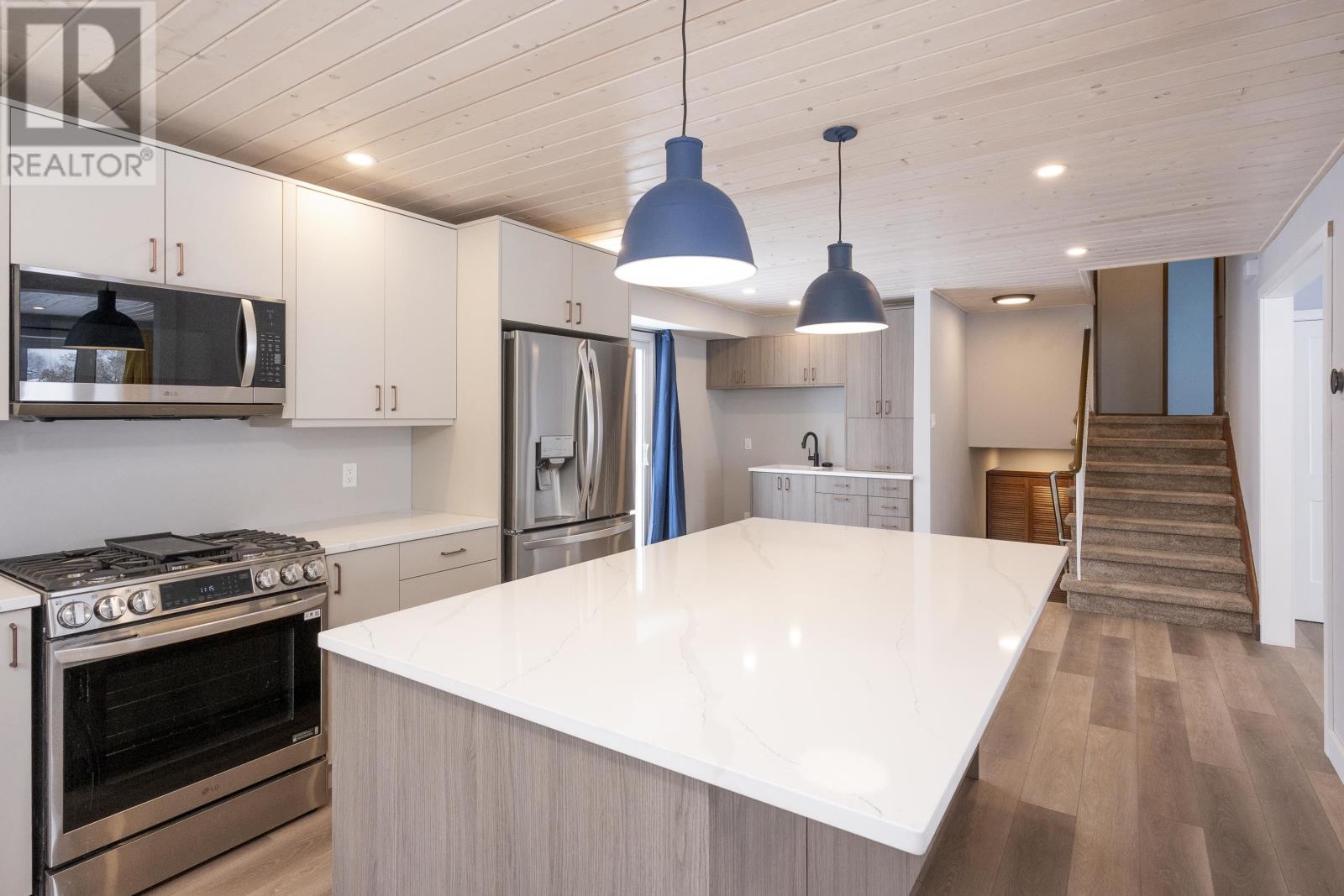 619 Thornloe Dr, Thunder Bay, Ontario  P7C 5L1 - Photo 11 - TB2600314