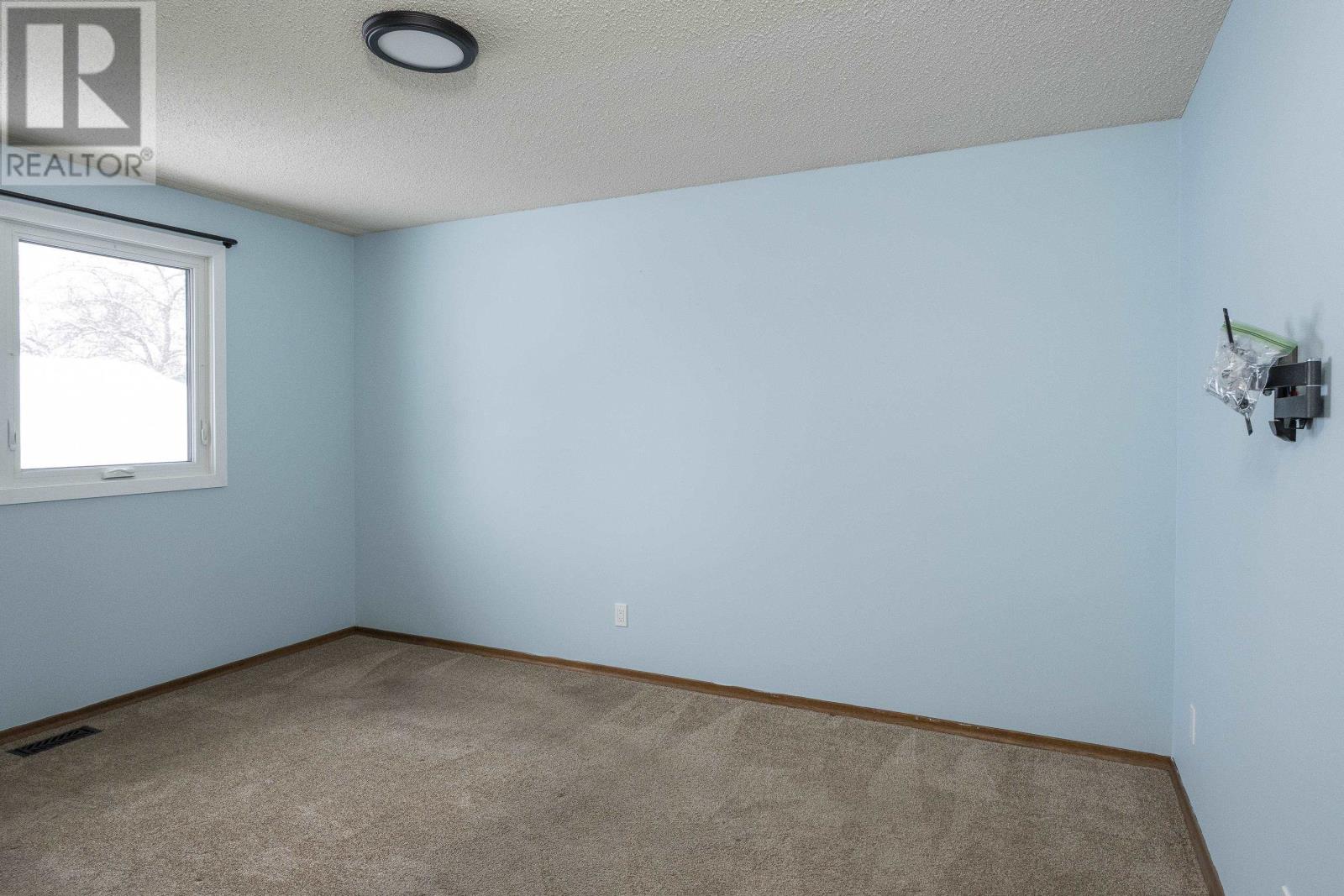 619 Thornloe Dr, Thunder Bay, Ontario  P7C 5L1 - Photo 22 - TB2600314