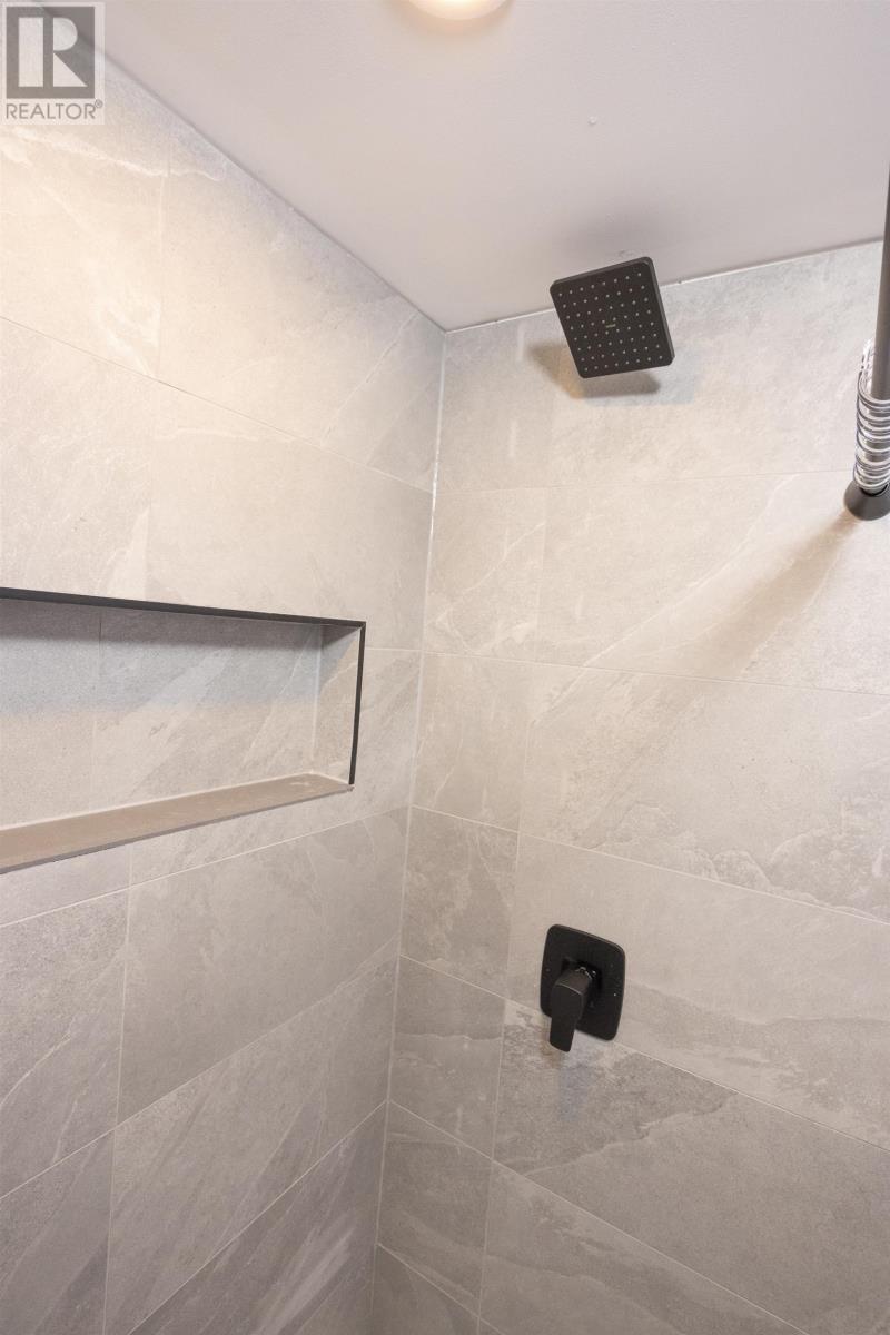 619 Thornloe Dr, Thunder Bay, Ontario  P7C 5L1 - Photo 39 - TB2600314