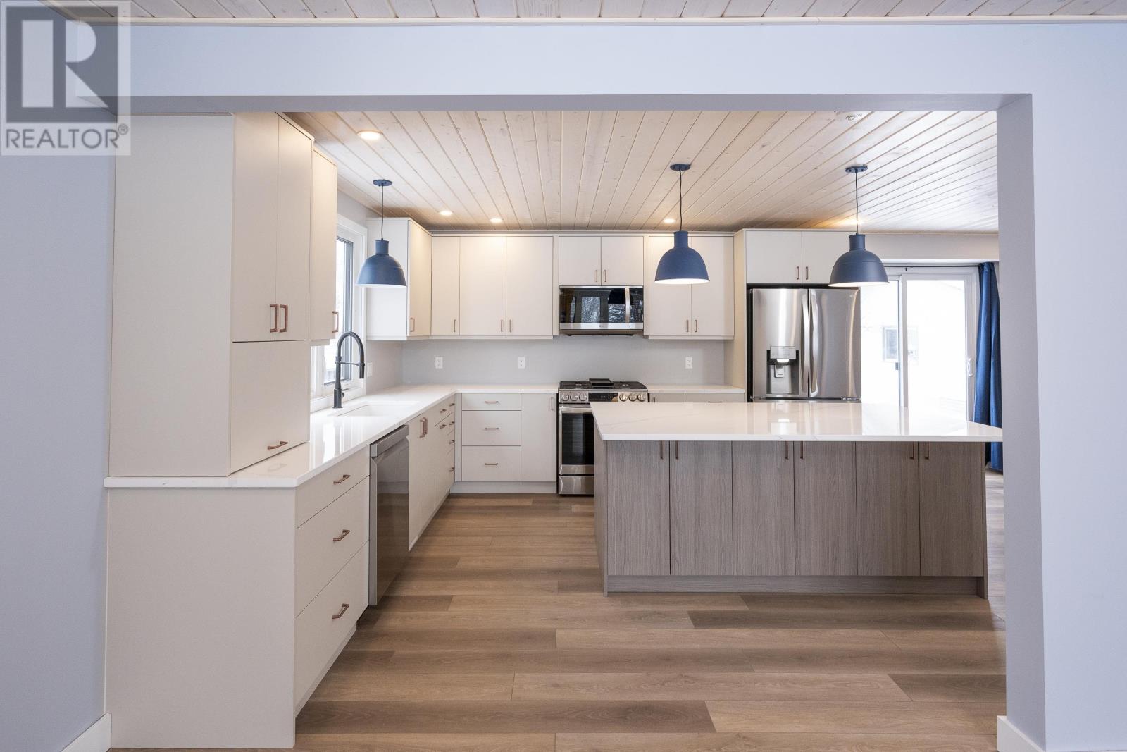 619 Thornloe Dr, Thunder Bay, Ontario  P7C 5L1 - Photo 8 - TB2600314