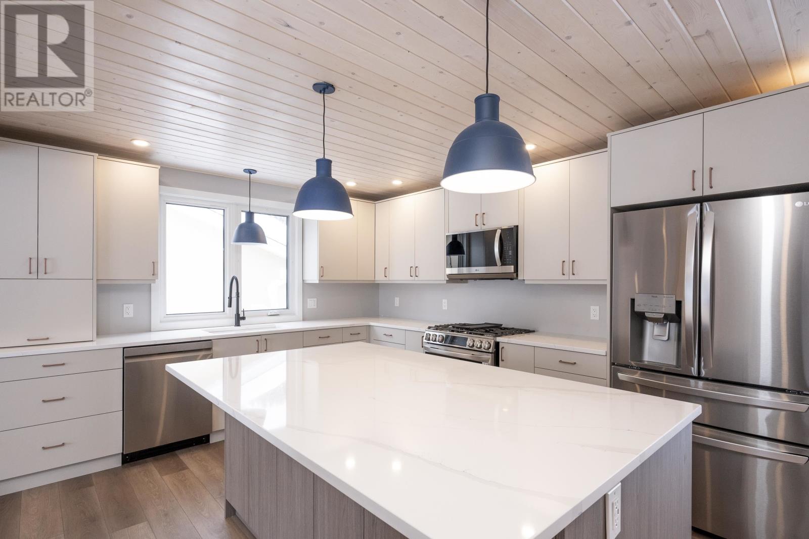 619 Thornloe Dr, Thunder Bay, Ontario  P7C 5L1 - Photo 9 - TB2600314