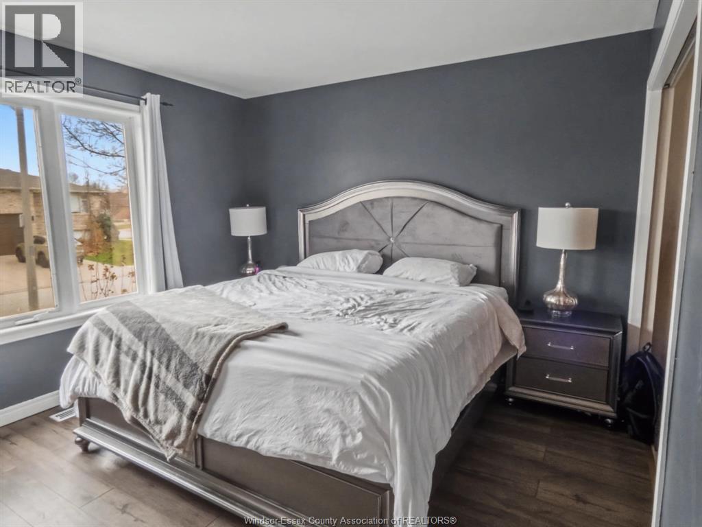 2120 Curry Avenue, Windsor, Ontario  N9B 3X9 - Photo 7 - 26004831