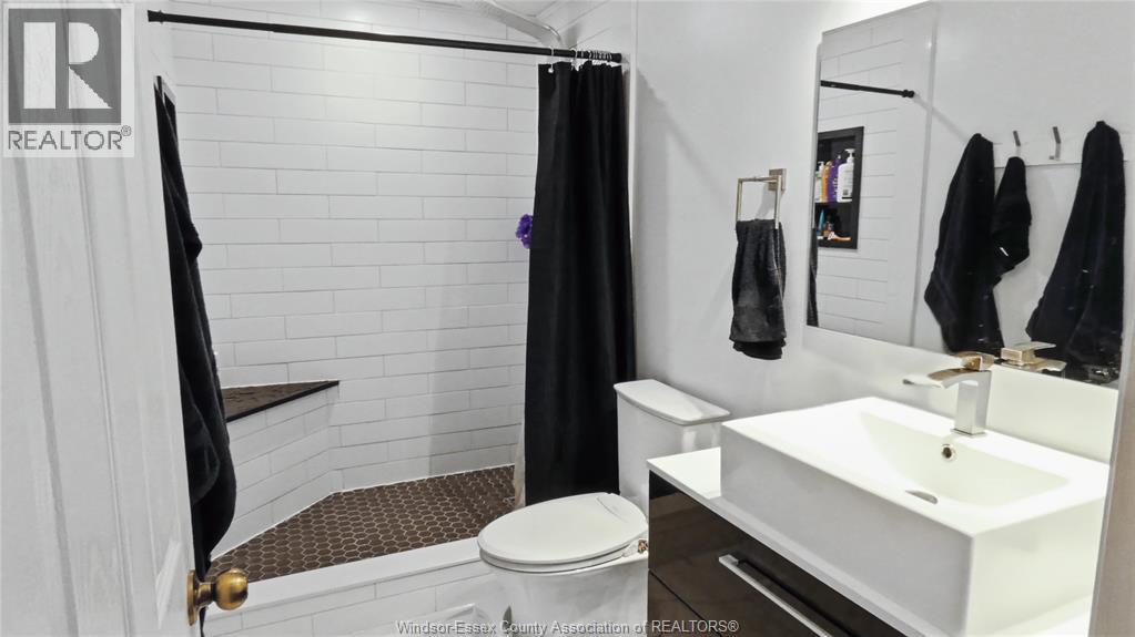 2120 Curry Avenue, Windsor, Ontario  N9B 3X9 - Photo 9 - 26004831