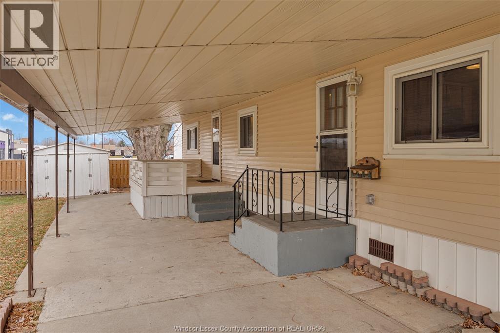 8 Malden Hill Drive, Amherstburg, Ontario  N9V 3E1 - Photo 4 - 26004804