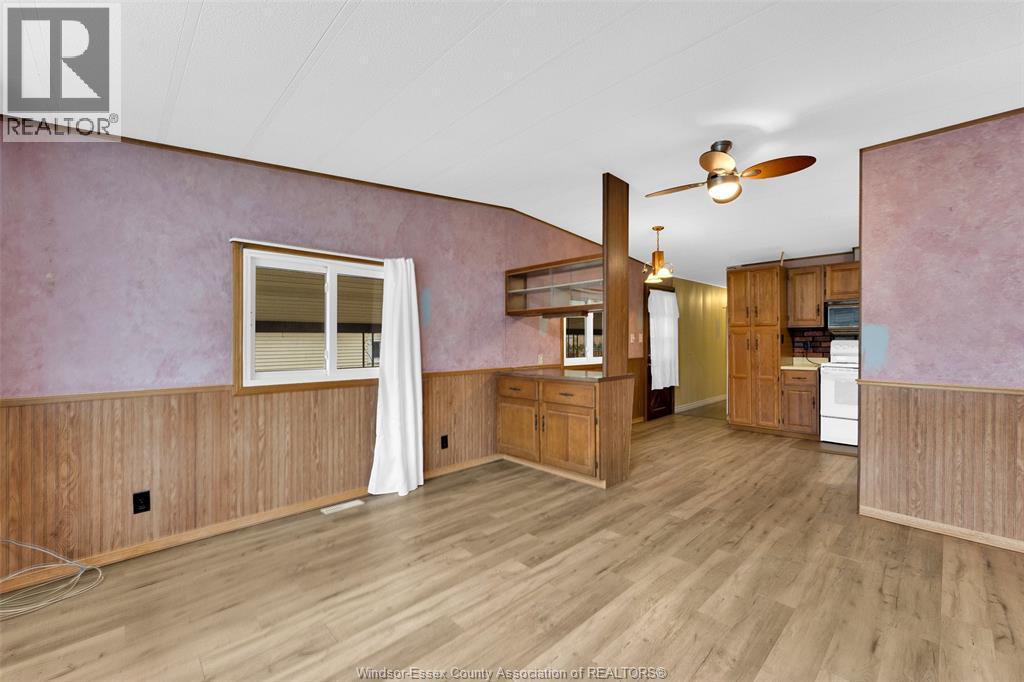 8 Malden Hill Drive, Amherstburg, Ontario  N9V 3E1 - Photo 8 - 26004804