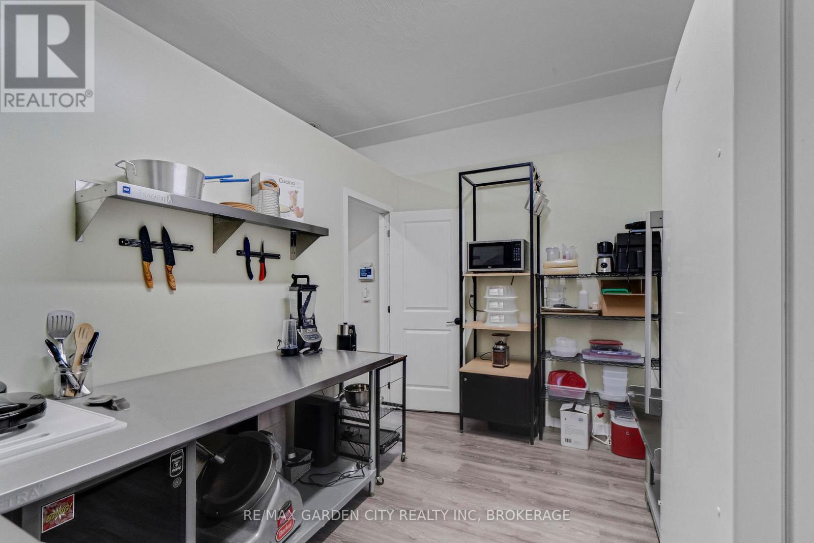 2147 King Street E, Hamilton, Ontario  L8K 1W5 - Photo 15 - X12860798