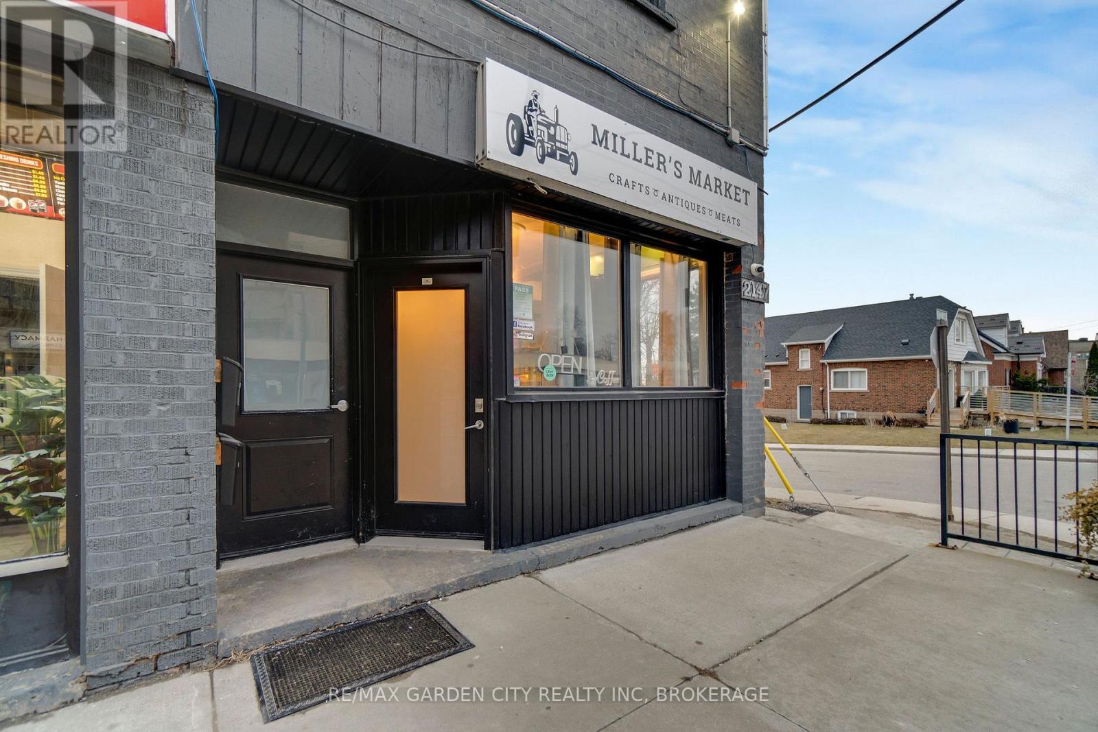 2147 King Street E, Hamilton, Ontario  L8K 1W5 - Photo 4 - X12860798
