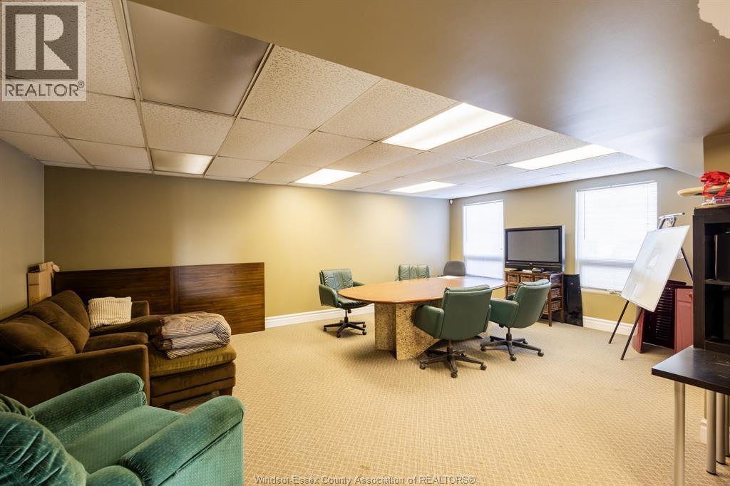 9400 County Rd 42, Lakeshore, Ontario  N0R 1N0 - Photo 6 - 26004845