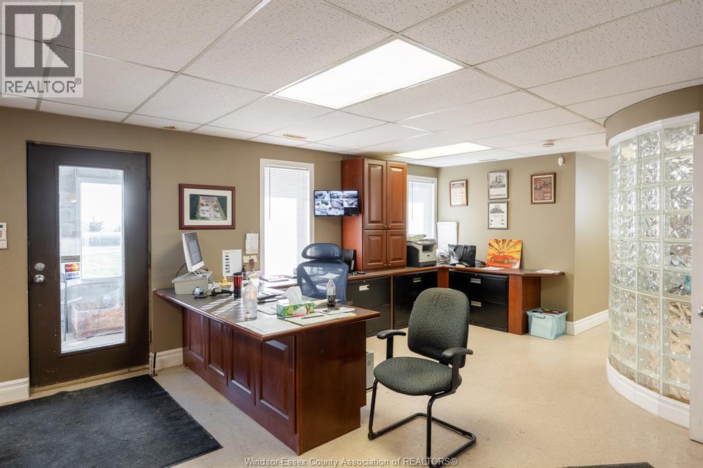 9400 County Rd 42, Lakeshore, Ontario  N0R 1N0 - Photo 8 - 26004845