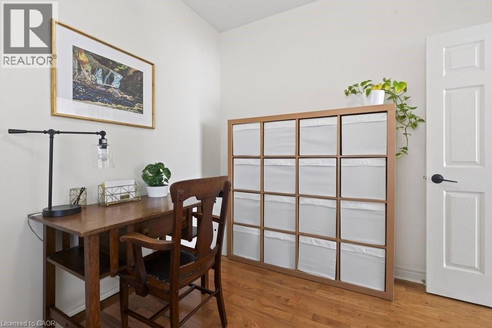 29 Gaines Avenue, Dundas, Ontario  L9H 7M4 - Photo 17 - 40809137