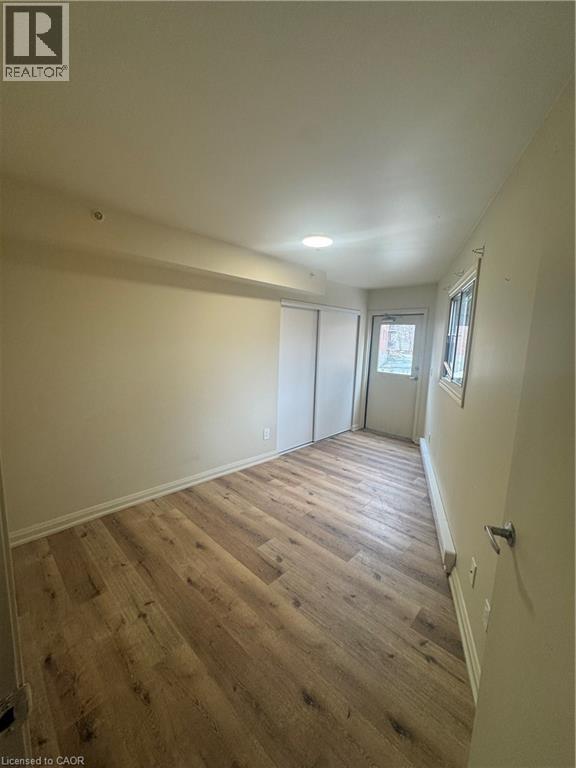 416 Lancaster Street W Unit# E, Kitchener, Ontario  N2H 4V9 - Photo 5 - 40810352