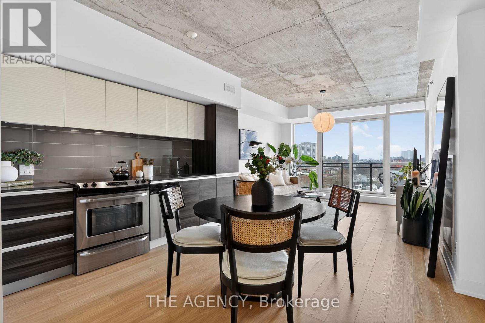 710 - 20 MINOWAN MIIKAN LANE, Toronto, Ontario