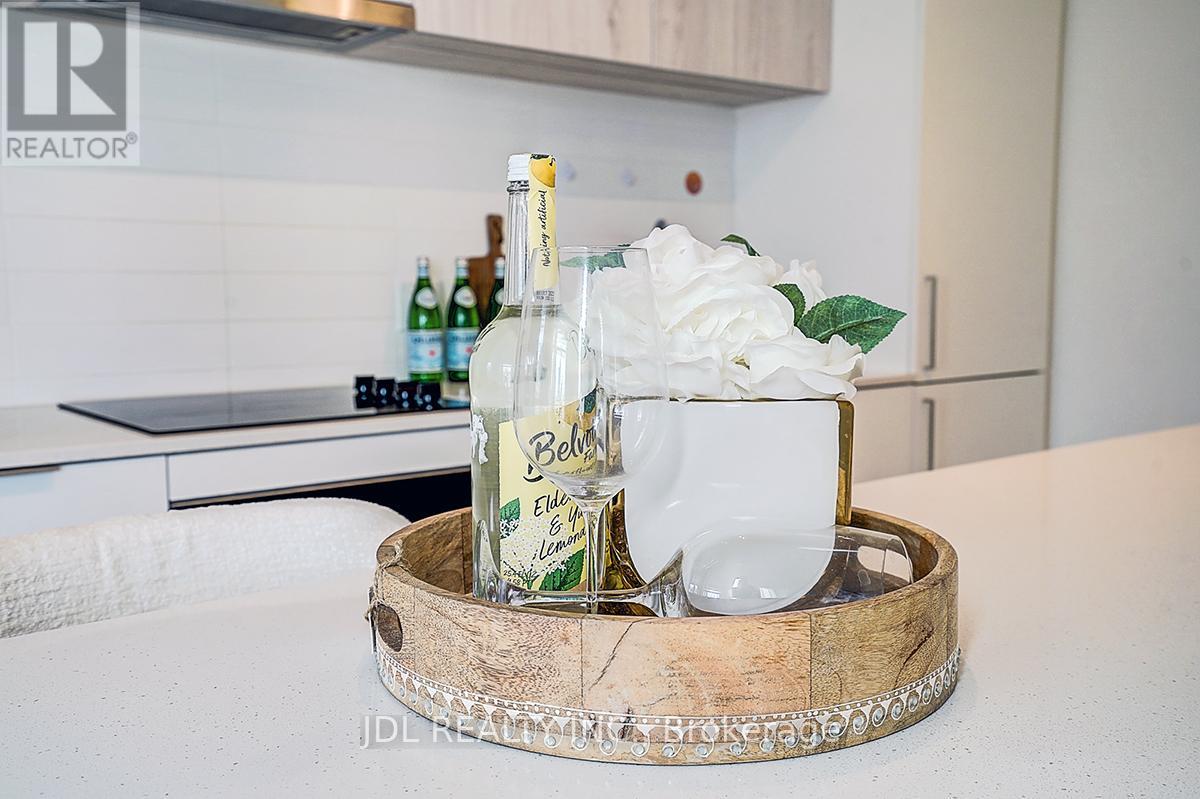 1106 - 89 Church Street, Toronto, Ontario  M5C 2G3 - Photo 17 - C12860910