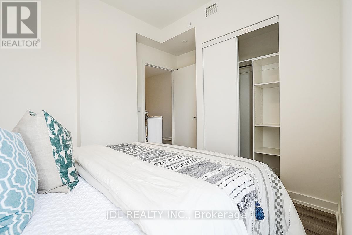 1106 - 89 Church Street, Toronto, Ontario  M5C 2G3 - Photo 32 - C12860910