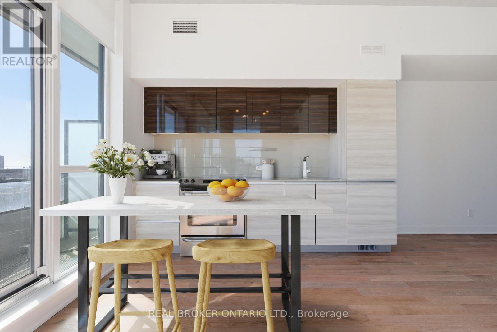 1105 - 20 MINOWAN MIIKAN LANE, Toronto, Ontario