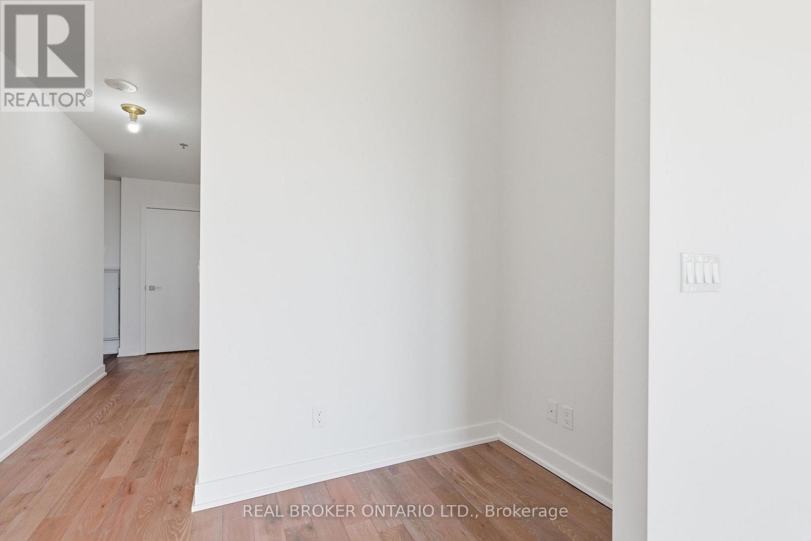 1105 - 20 Minowan Miikan Lane, Toronto, Ontario  M6J 0E5 - Photo 10 - C12860942