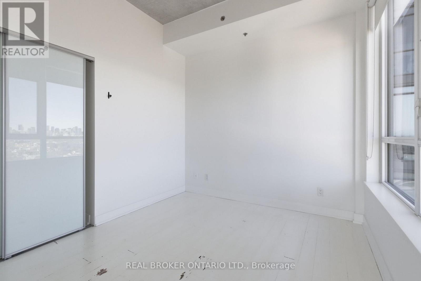 1105 - 20 Minowan Miikan Lane, Toronto, Ontario  M6J 0E5 - Photo 15 - C12860942