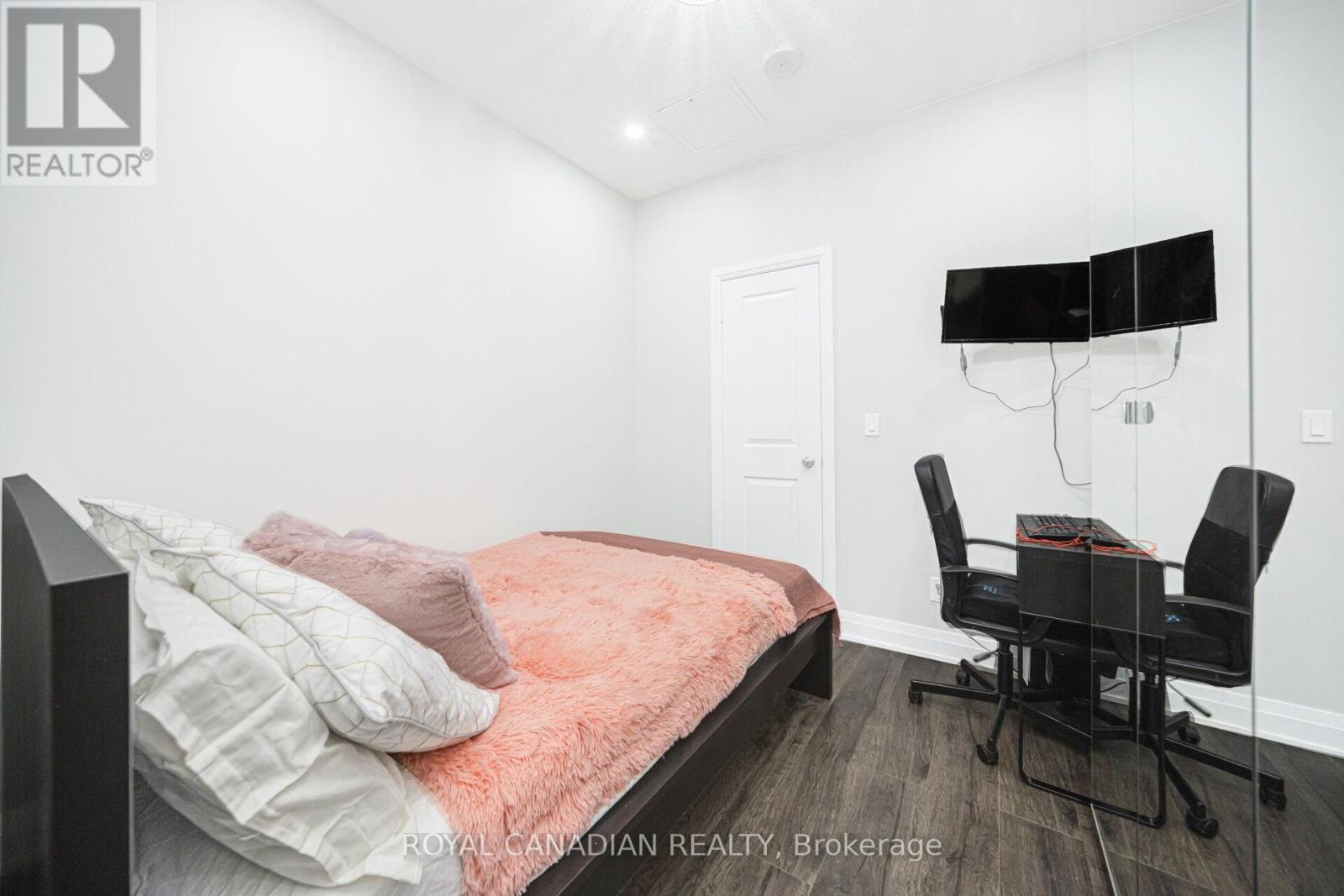 308 - 55 Speers Road, Oakville, Ontario  L6K 0H9 - Photo 27 - W12695548