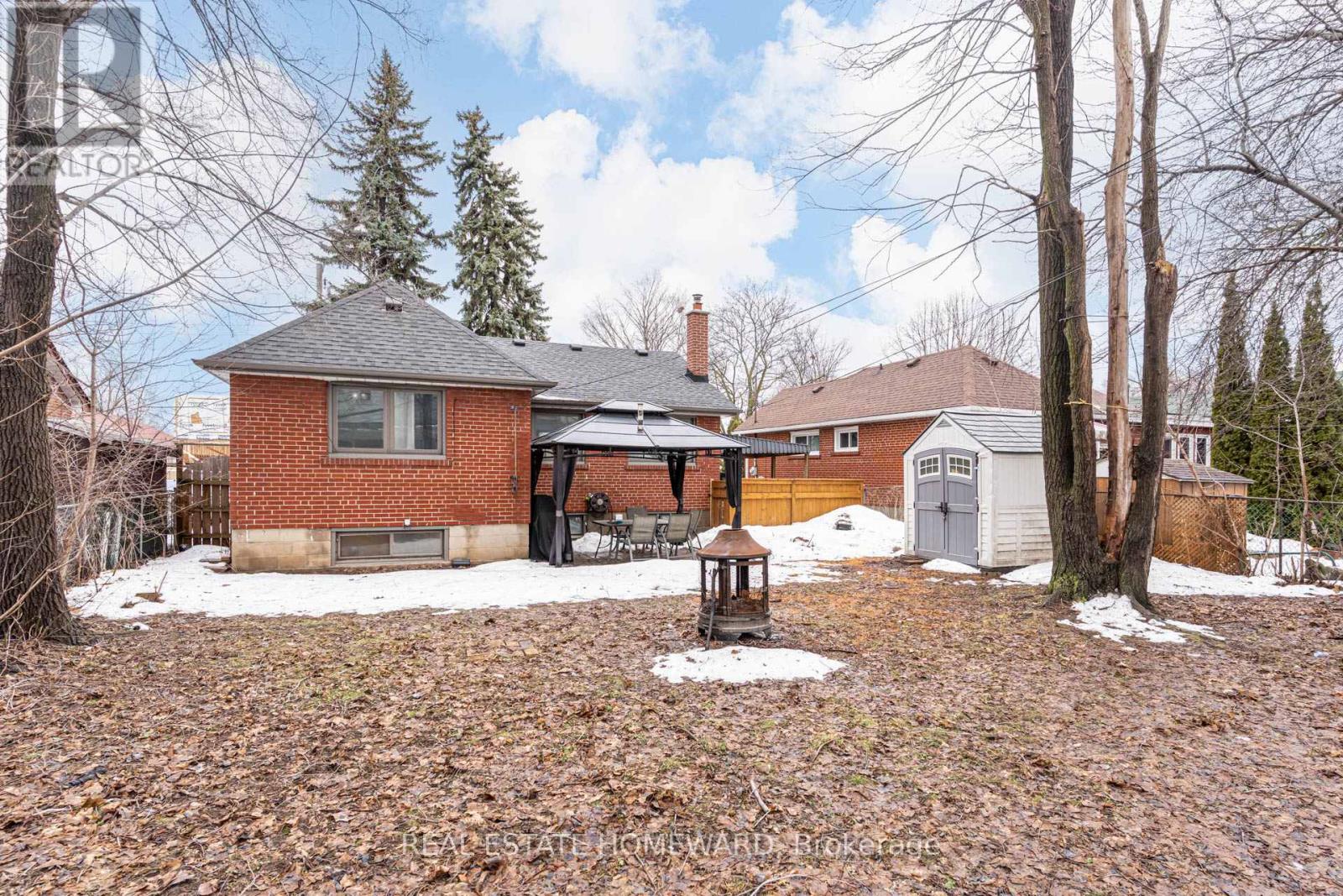 30 Marchington Circle, Toronto, Ontario  M1R 3M4 - Photo 34 - E12860882